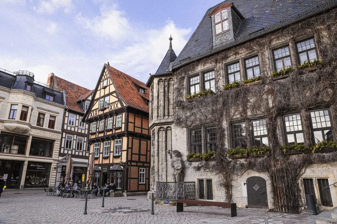 Fachwerkhäuser in einer historischen Altstadt